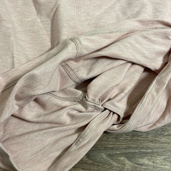 Lululemon Tuck & Gather Pullover - Size 6 - Picture 7 of 12